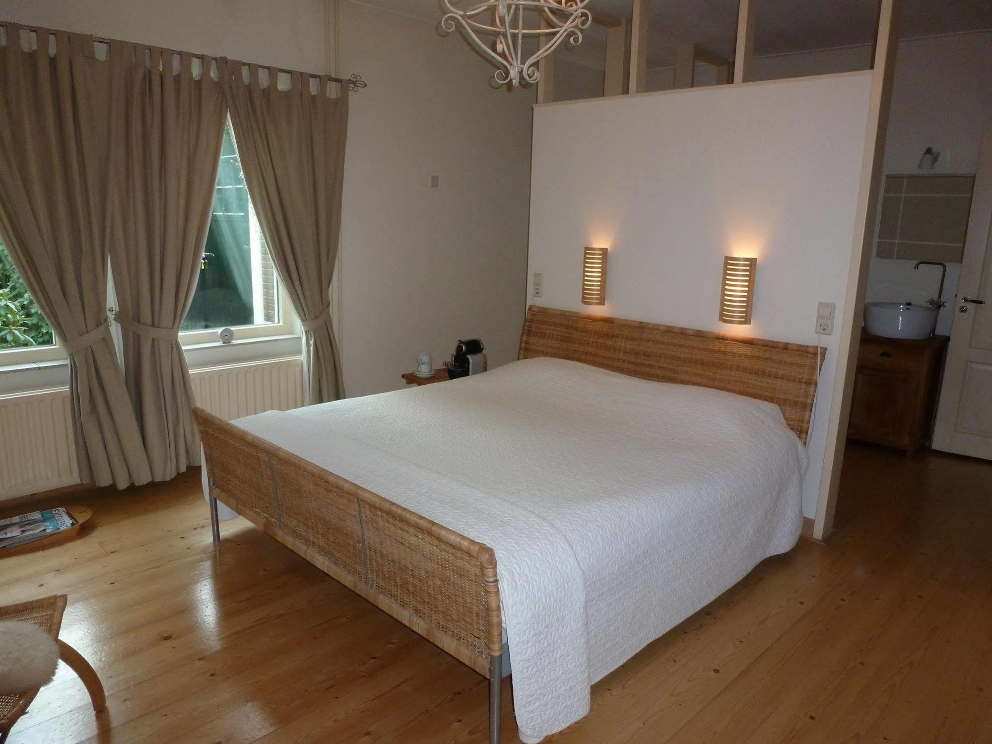 Hotel Het Oude Postkantoor Brummen Bagian luar foto